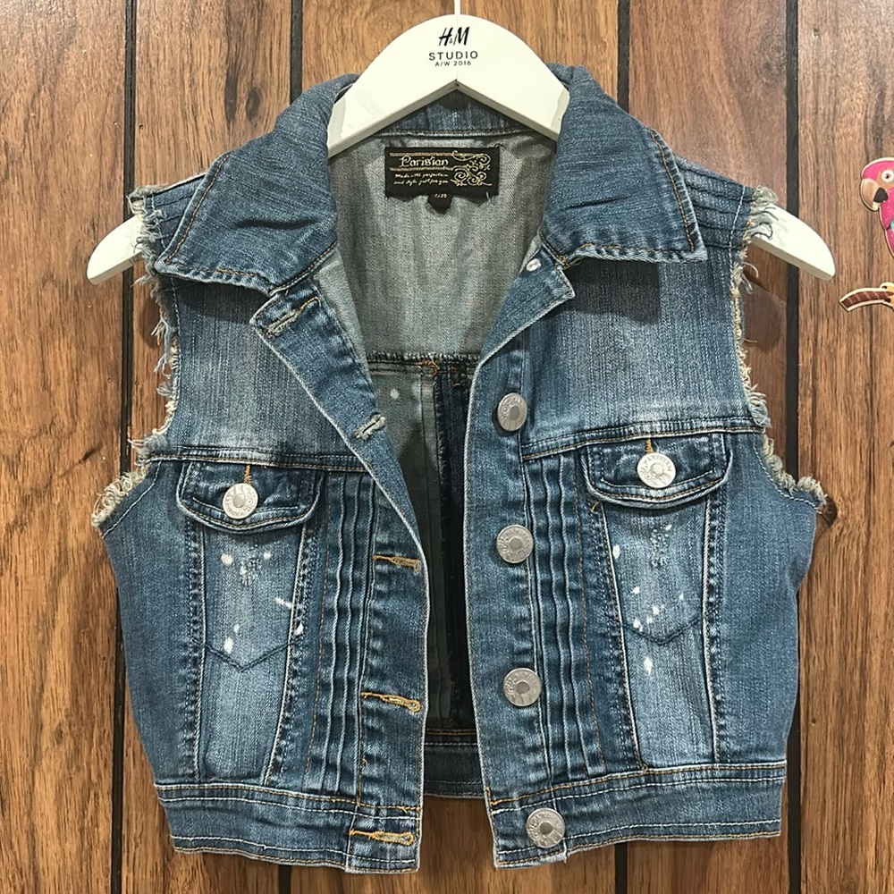 Women’s denim vest size Small